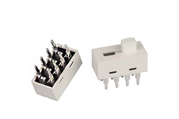 {三檔開(kāi)關(guān) SS-23H30 塑膠直插 撥動(dòng)開(kāi)關(guān) width=